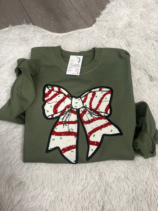 Bow candy patch- military green sweatshirt
