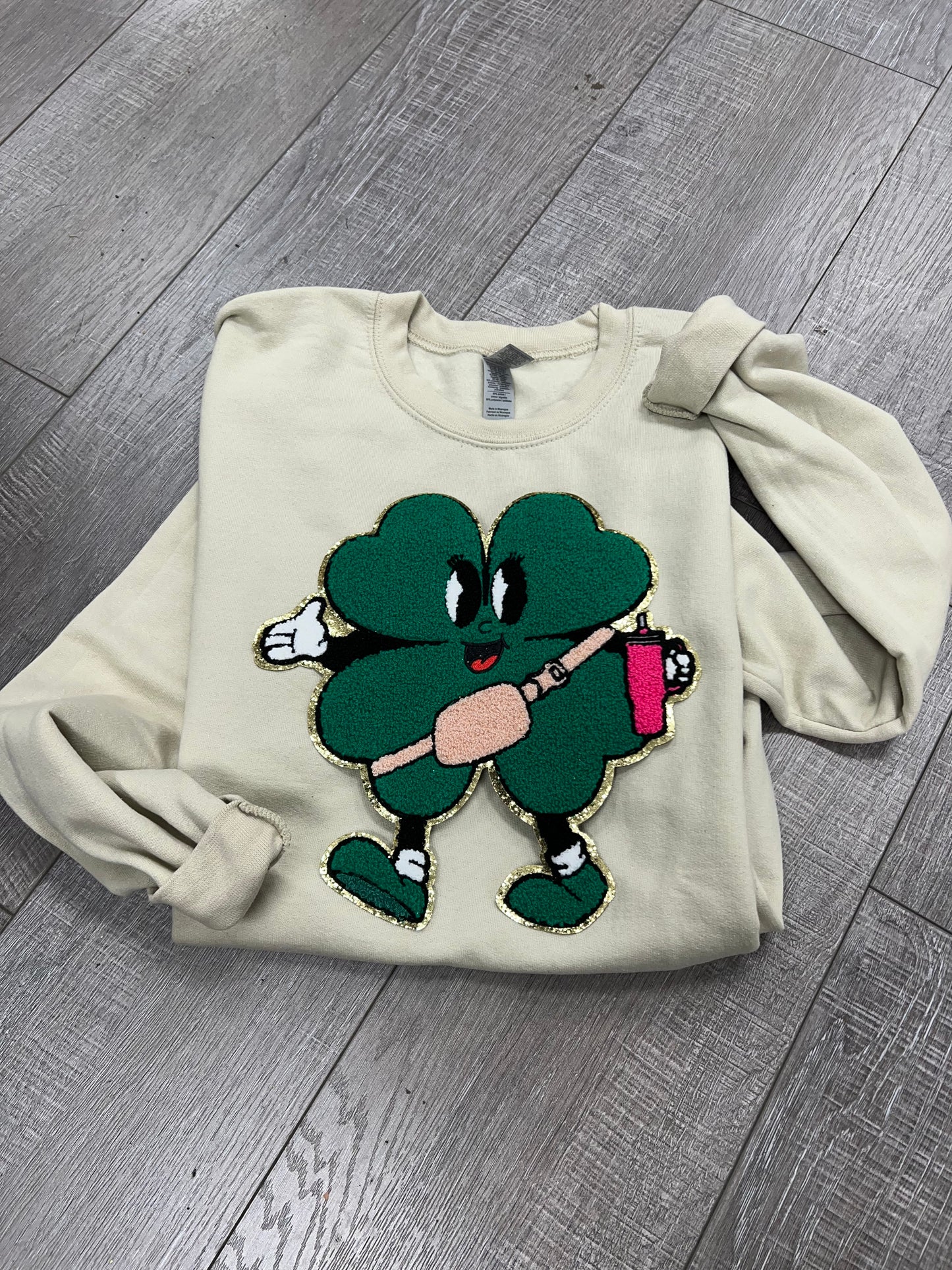 Boujee Clover chenille patch Tan sweatshirt