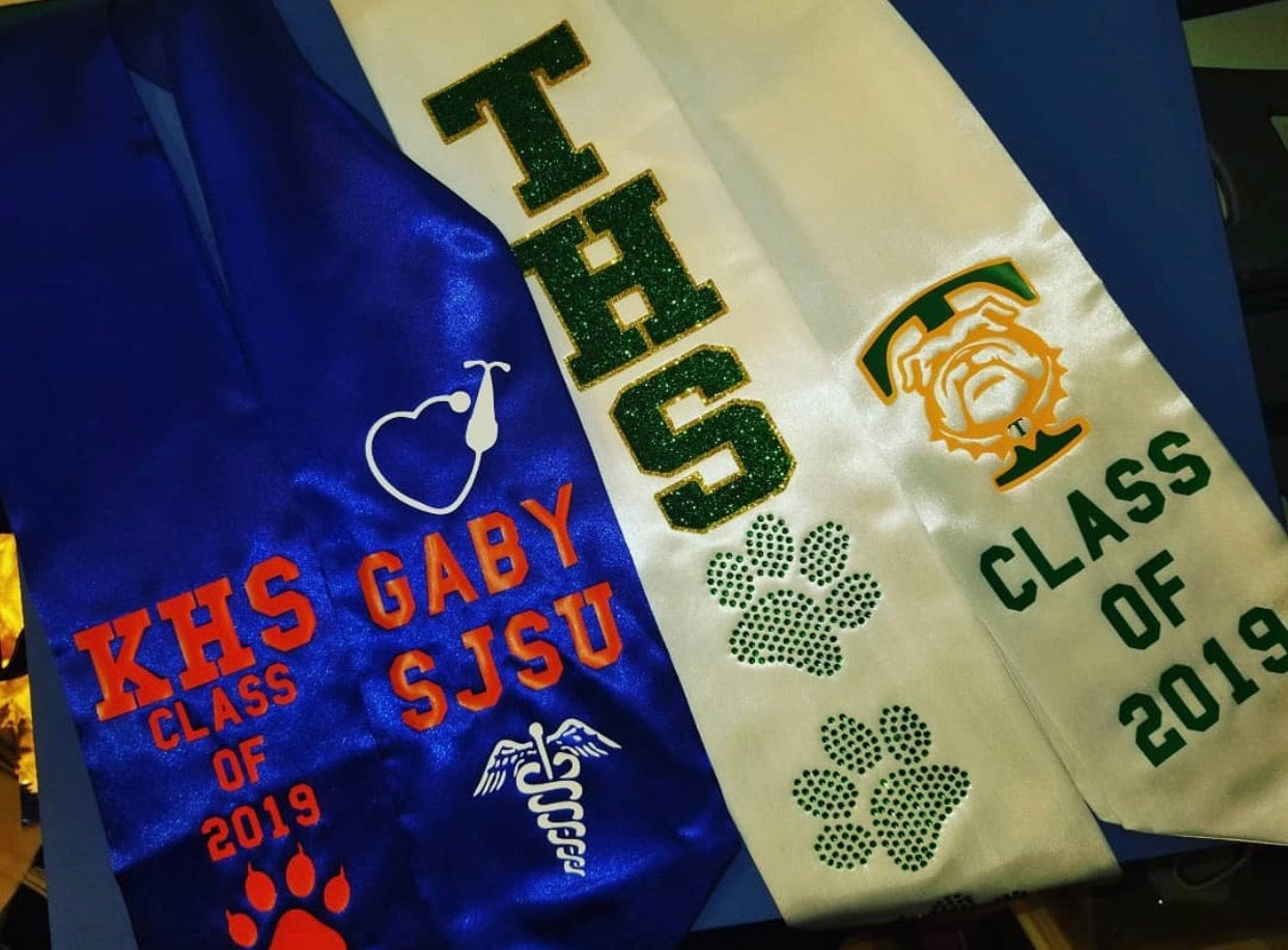 GRADUTION STOLES AND SASHES